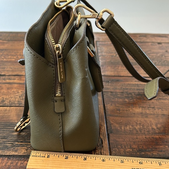 Michael Kors Olive Green Satchel with Gold Hardware - Picture 3 of 14